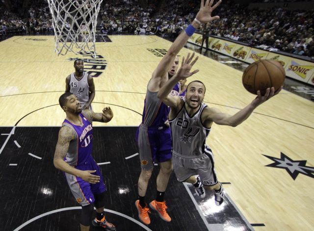 Άνετη νίκη το Ντένβερ με αλάνθαστο τον Κουφό